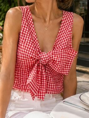 Eva Franco NWT Gingham Bow Front Crop Top Size Medium Red White